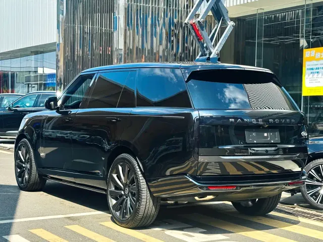 Land Rover Range Rover — Фото автомобиля 4