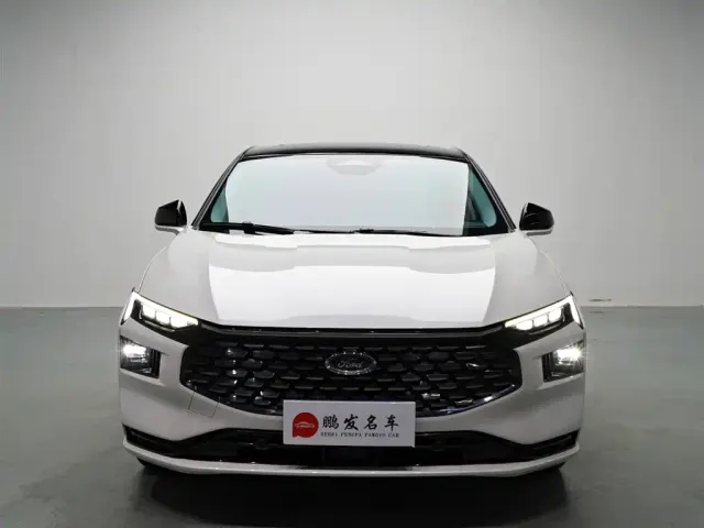 Ford Mondeo — Фото автомобиля 2