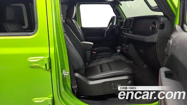 Jeep Wrangler Wrangler (JL) — Фото автомобиля 25