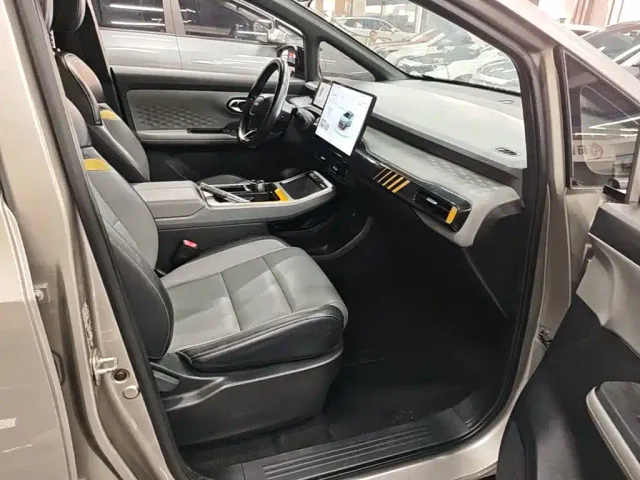 GAC Aion Y — Фото автомобиля 24
