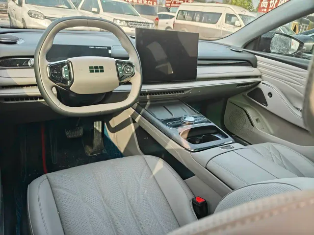 Geely Galaxy Xingyao 8 — Фото автомобиля 5