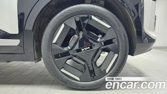 Kia EV3 — Фото автомобиля 17