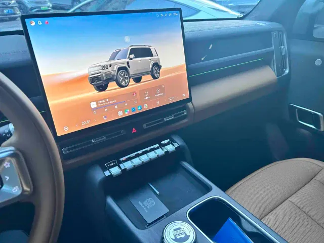 iCAR V27 — Фото автомобиля 6