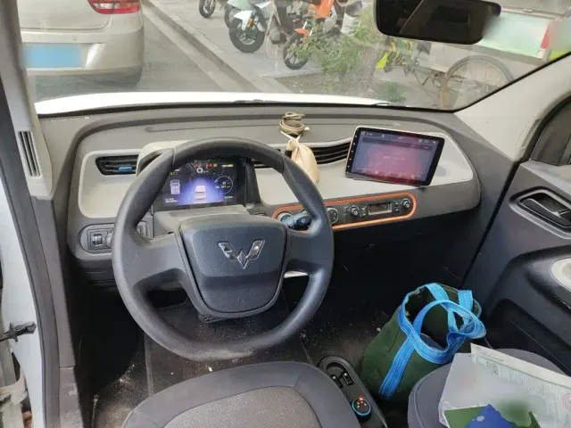 Wuling Hongguang Mini EV — Фото автомобиля 5
