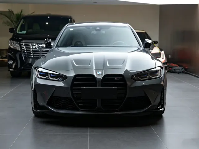 BMW M3 — Фото автомобиля 2