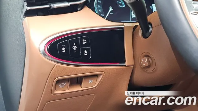 Genesis GV70 — Фото автомобиля 21
