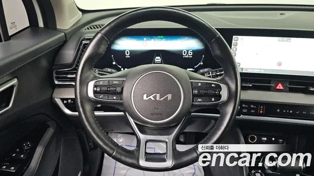 Kia Sportage Sportage 5-е поколение Бензин 1.6 турбо 2WD — Фото автомобиля 15