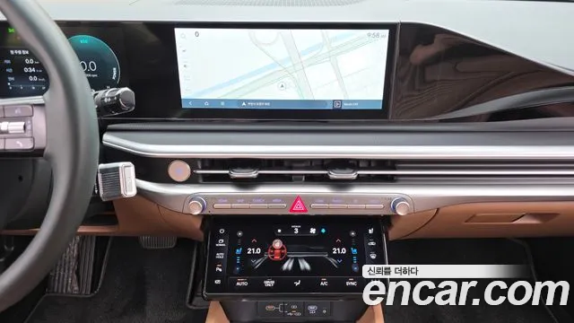 Hyundai Grandeur GN7 — Фото автомобиля 14