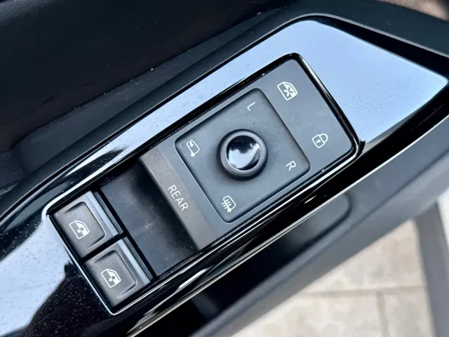 Volkswagen ID.3 — Фото автомобиля 11