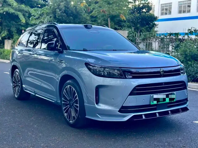 Aito M7 — Фото автомобиля 2