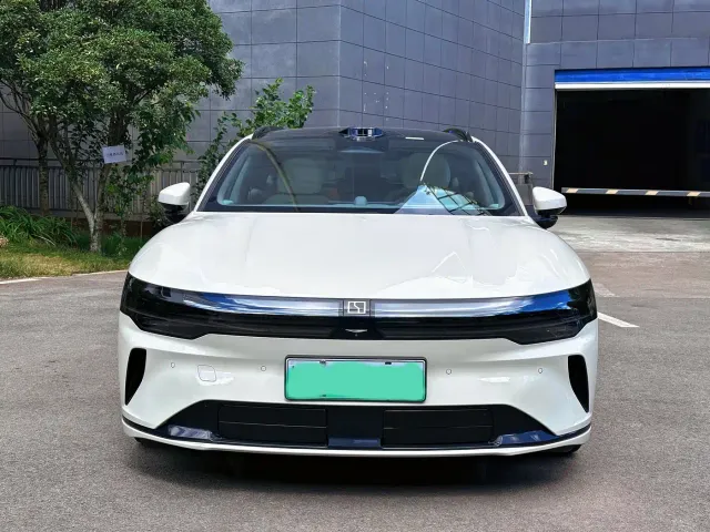 Zeekr 007 GT — Фото автомобиля 2