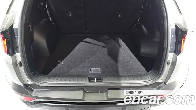 Hyundai Tucson Tucson (NX4) Дизель 2.0 4WD — Фото автомобиля 17