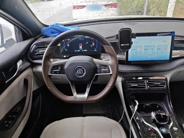 BYD Qin PLUS — Фото автомобиля 6