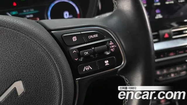 Kia Niro — Фото автомобиля 27