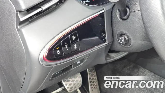 Genesis GV70 — Фото автомобиля 20