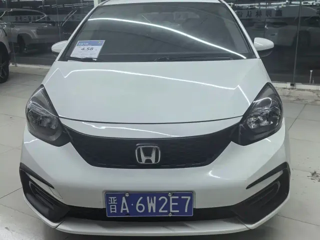 Honda Fit — Фото автомобиля 7