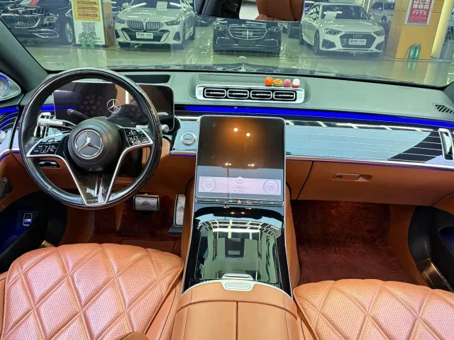 Mercedes-Benz Maybach S-Class — Фото автомобиля 9