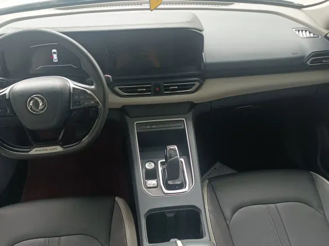 Dongfeng Fengshen E70 — Фото автомобиля 6