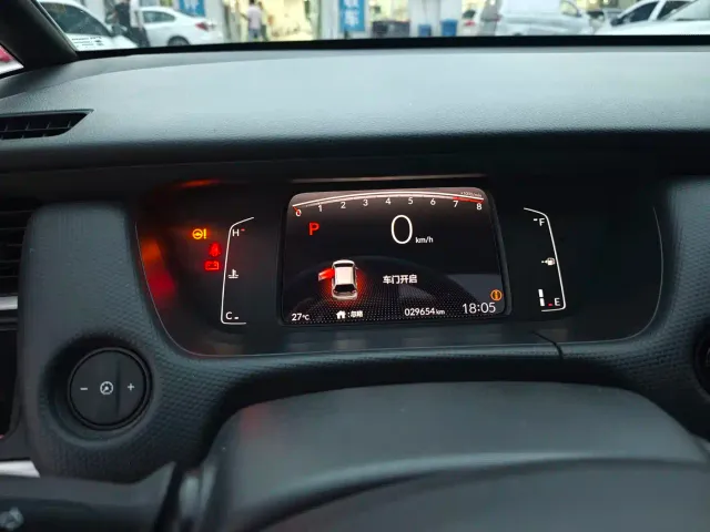 Honda Fit — Фото автомобиля 10
