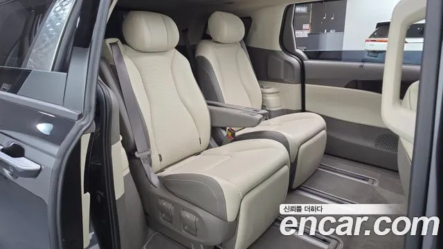 Kia Carnival 4th Gen — Фото автомобиля 17