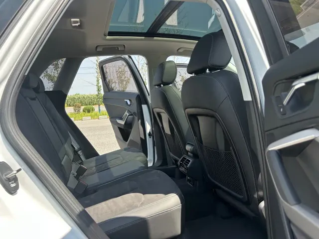 Audi Q3 — Фото автомобиля 10