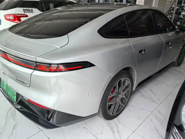 Dongfeng eπ 007 — Фото автомобиля 6