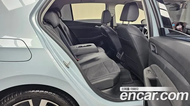 Volkswagen Golf Golf 8 поколение 2.0 TDI Prestige — Фото автомобиля 9
