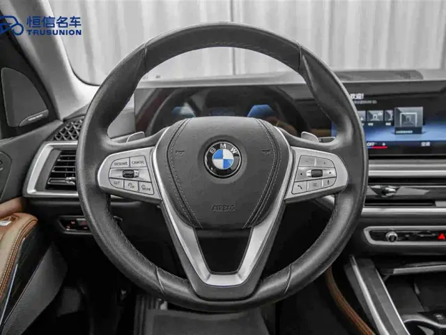BMW X7 — Фото автомобиля 18