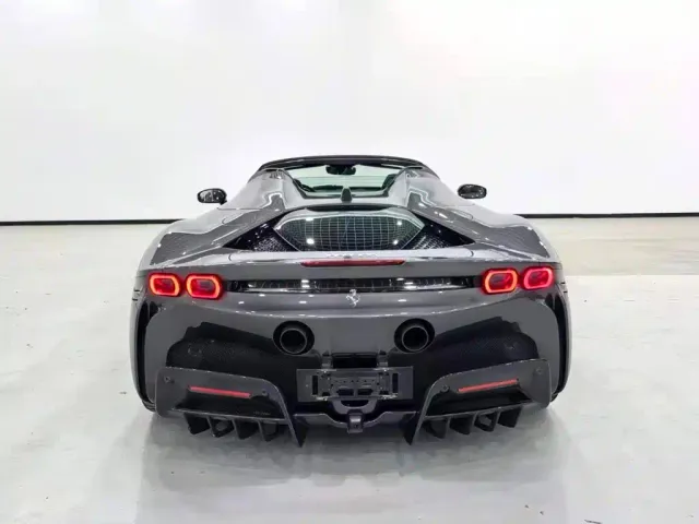 Ferrari SF90 — Фото автомобиля 4