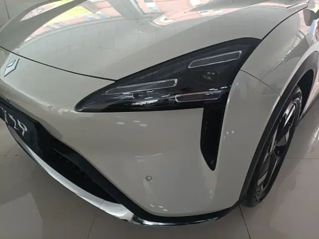 Baojun Yunhai — Фото автомобиля 17