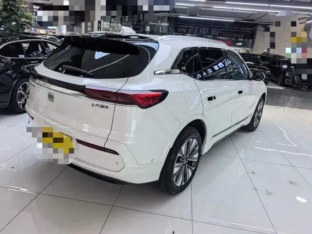Buick E5 — Фото автомобиля 20