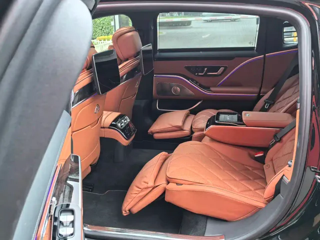 Mercedes-Benz Maybach S-Class — Фото автомобиля 16