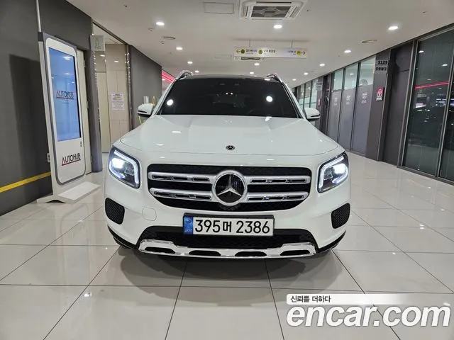 Mercedes-Benz GLB-Class X247 — Фото автомобиля 3