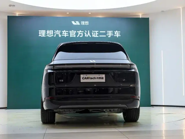 Li Auto L7 — Фото автомобиля 2
