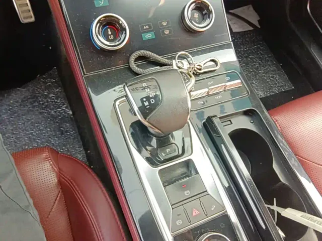 Jetour X70 Plus — Фото автомобиля 13