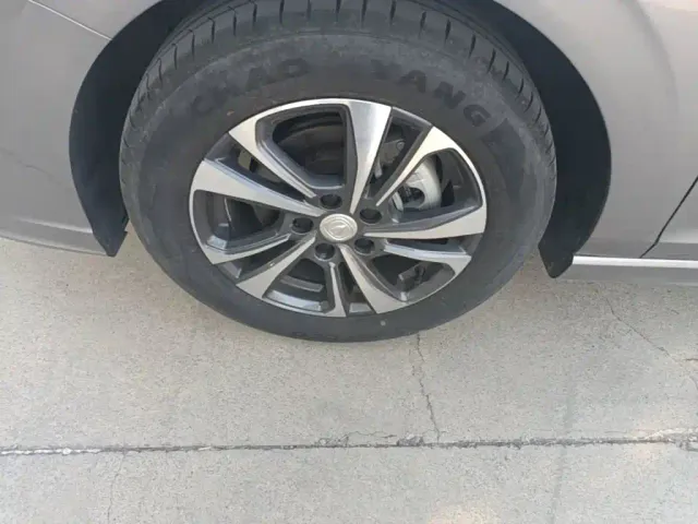 Changan Eado — Фото автомобиля 22