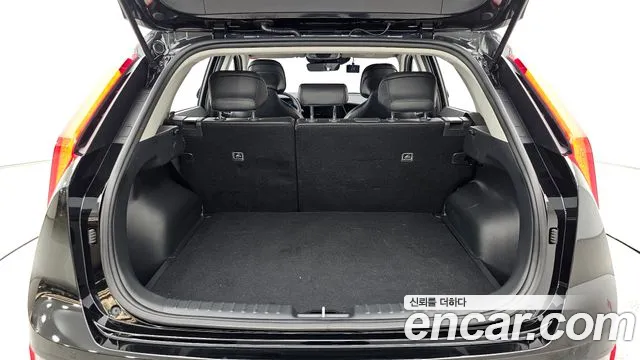 Kia Niro Niro (New) — Фото автомобиля 20