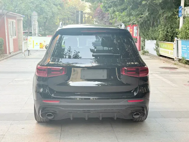 Mercedes-Benz GLB AMG — Фото автомобиля 6