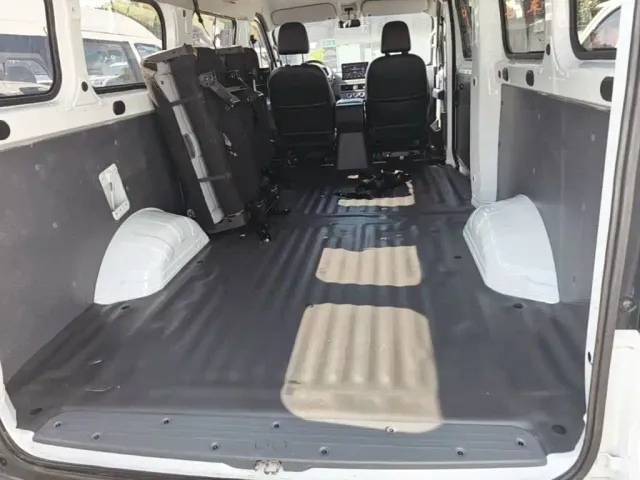 Wuling Yangguang — Фото автомобиля 18