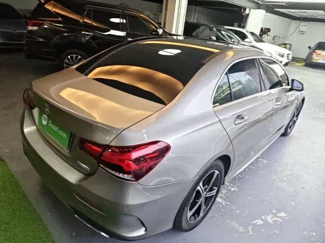 Mercedes-Benz A-Class — Фото автомобиля 6