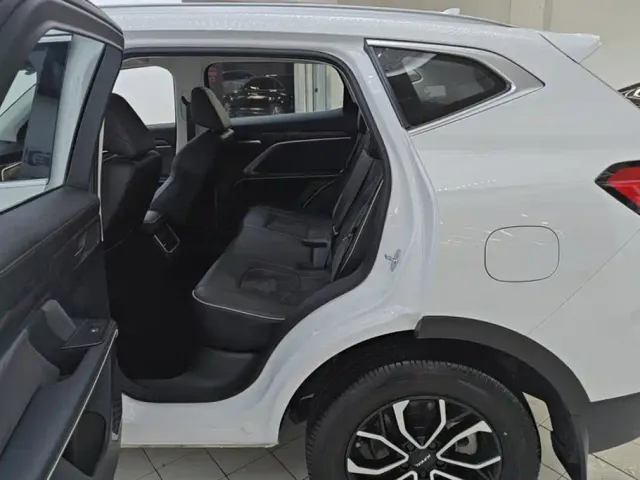 Haval H6 — Фото автомобиля 11