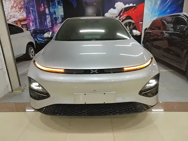Xpeng G6 — Фото автомобиля 2