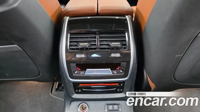 BMW X7 — Фото автомобиля 18