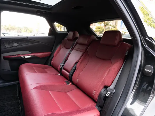Lexus RX — Фото автомобиля 11