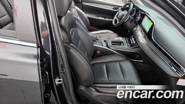 Hyundai Grandeur Premium — Фото автомобиля 26