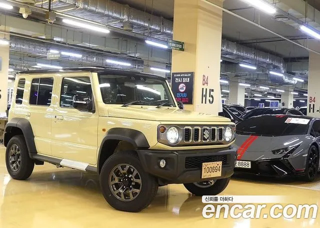Suzuki Jimny — Фото автомобиля 6