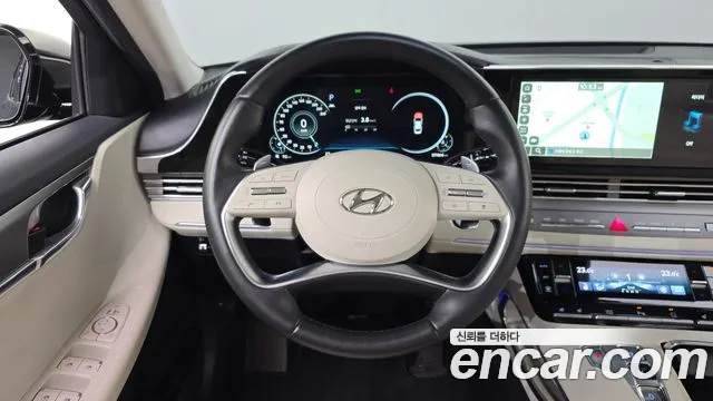 Hyundai Grandeur Новый Grandeur IG — Фото автомобиля 12