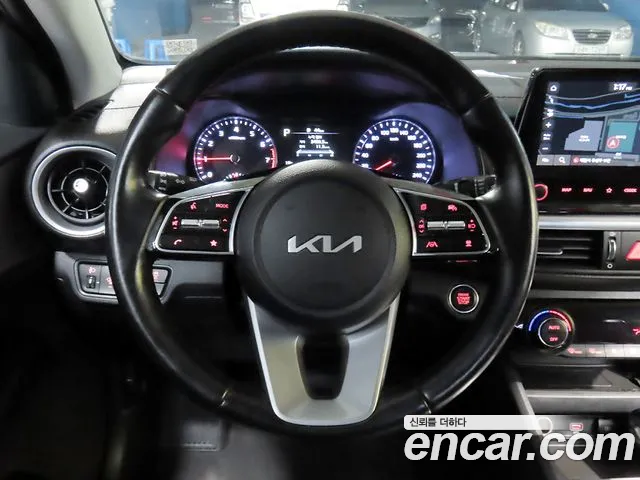 Kia K3 — Фото автомобиля 13
