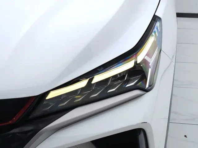 Geely Binyue — Фото автомобиля 21