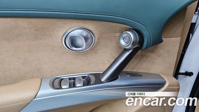 Genesis GV60 — Фото автомобиля 20